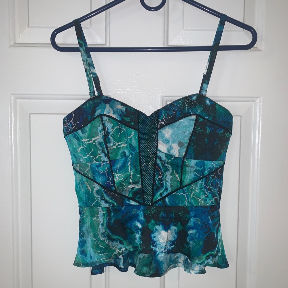 NWOT! Bebe Crushed Top